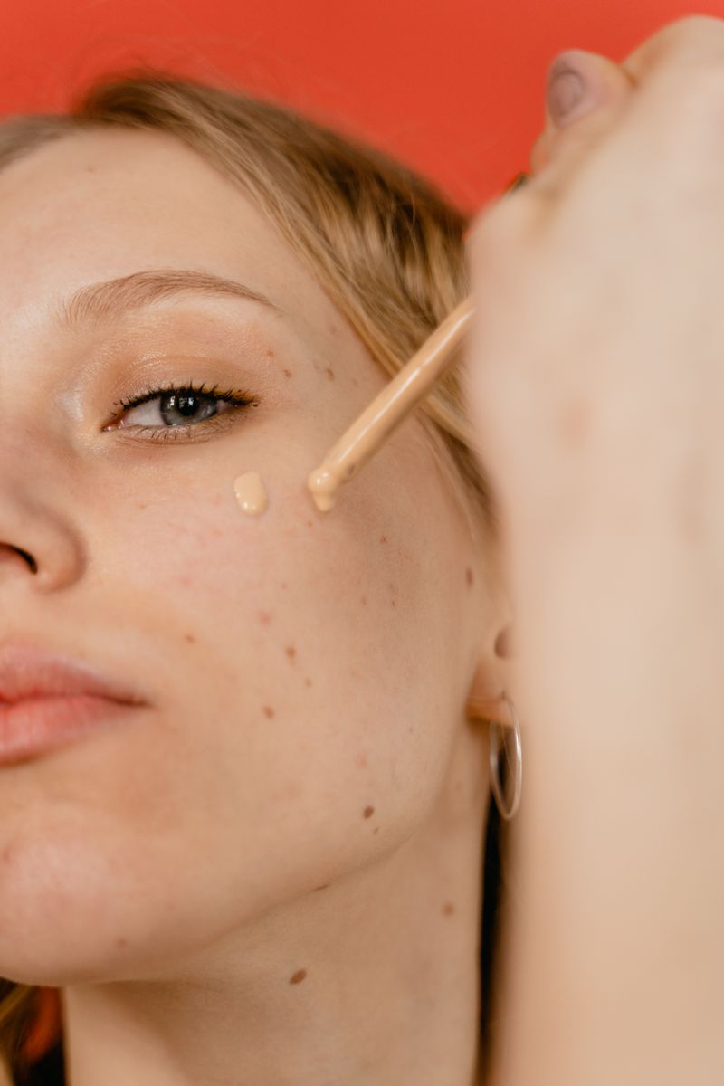 Applying foundation to the face
